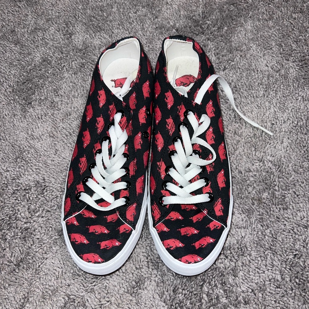 Arkansas Razorback shoes